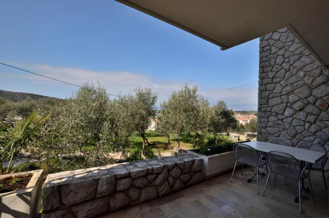 Apartments Marija Cres