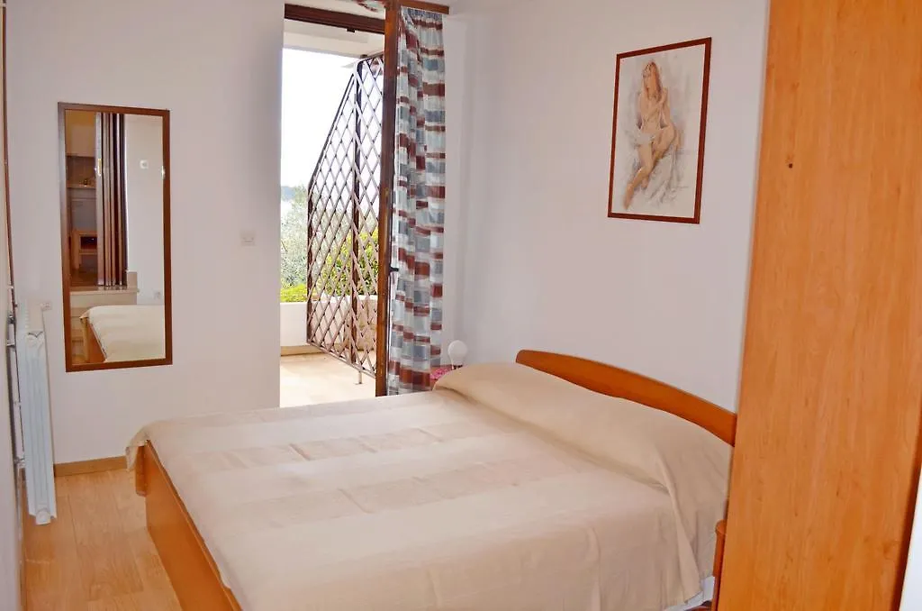 Apartments Marija Cres